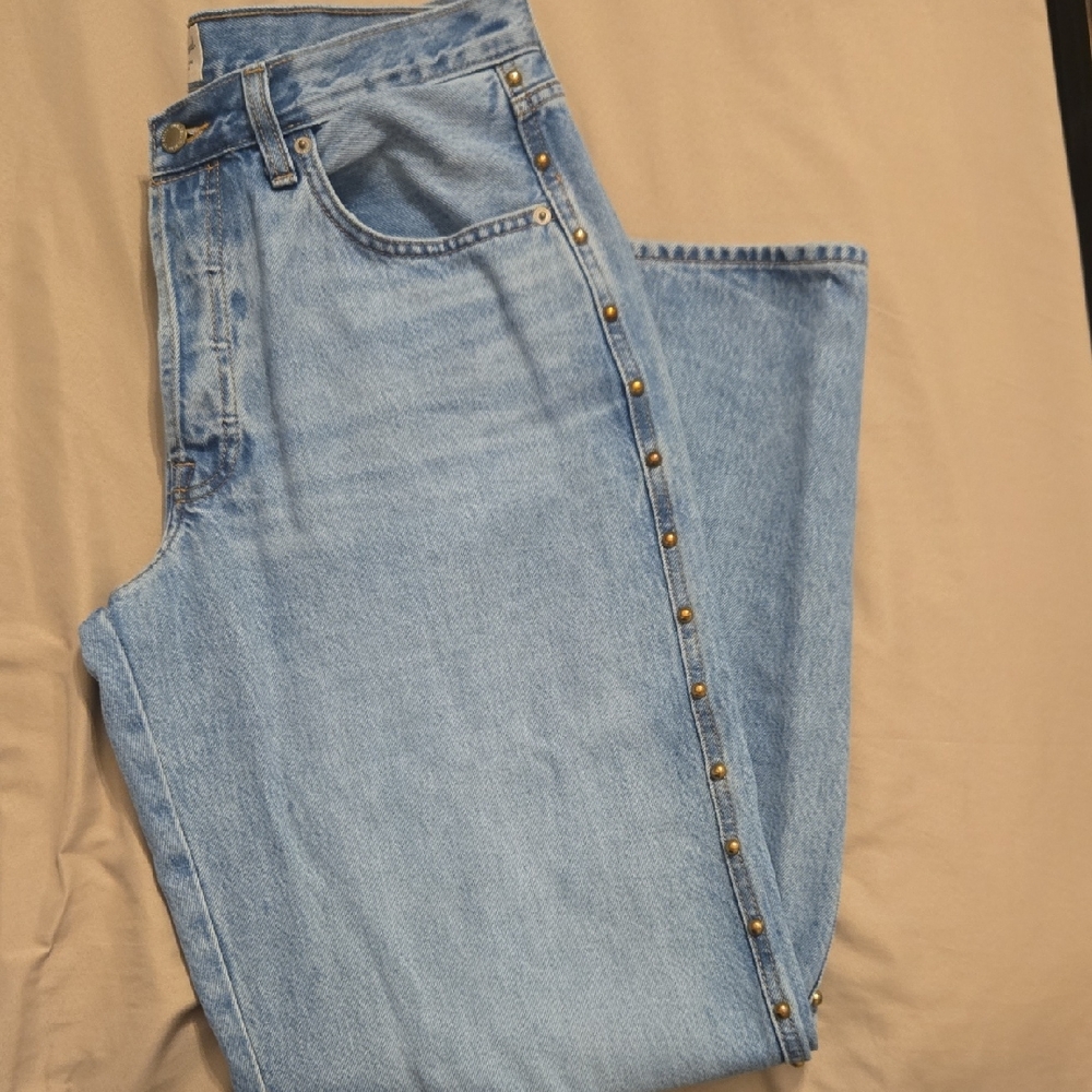 Universal Thread Light Blue Denim Jeans